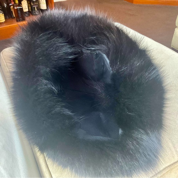 BLACK MINK CAP - Picture 2 of 6